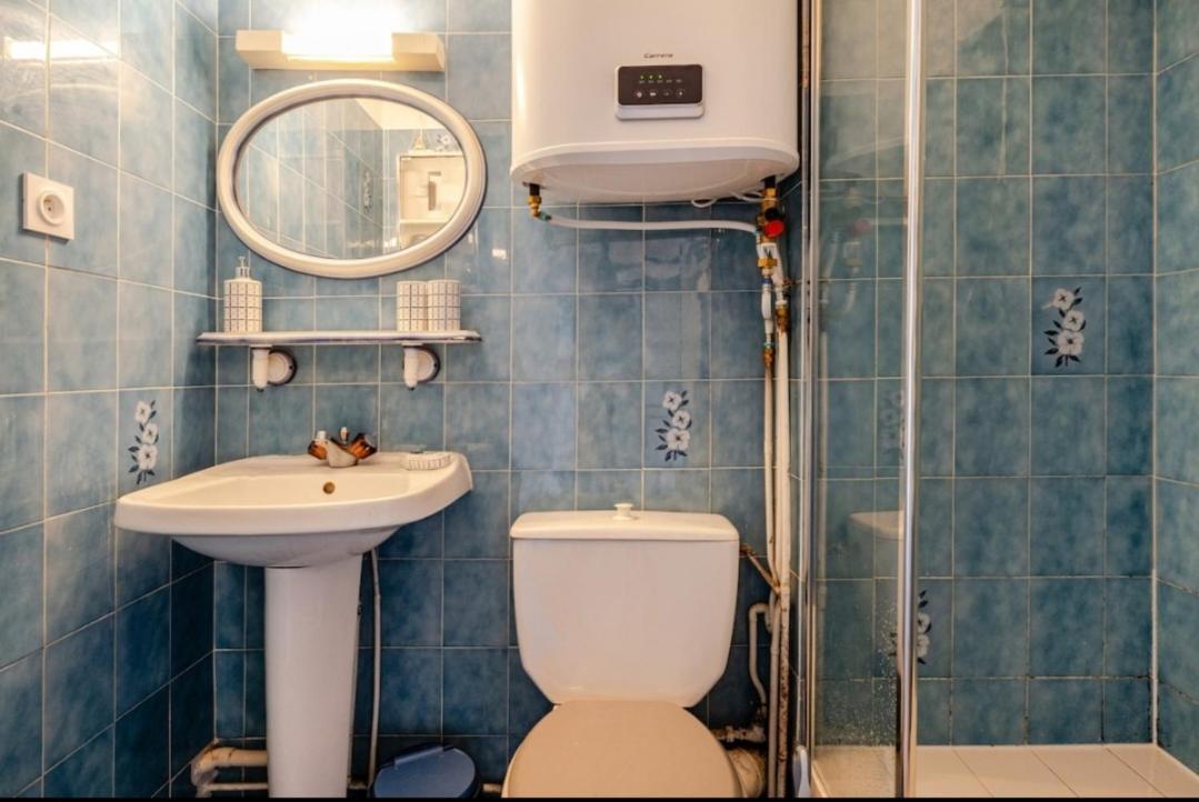 Appartement " Le Grand Bleu " A 3 Min De La Plage Ла-Лонд-ле-Мор Экстерьер фото